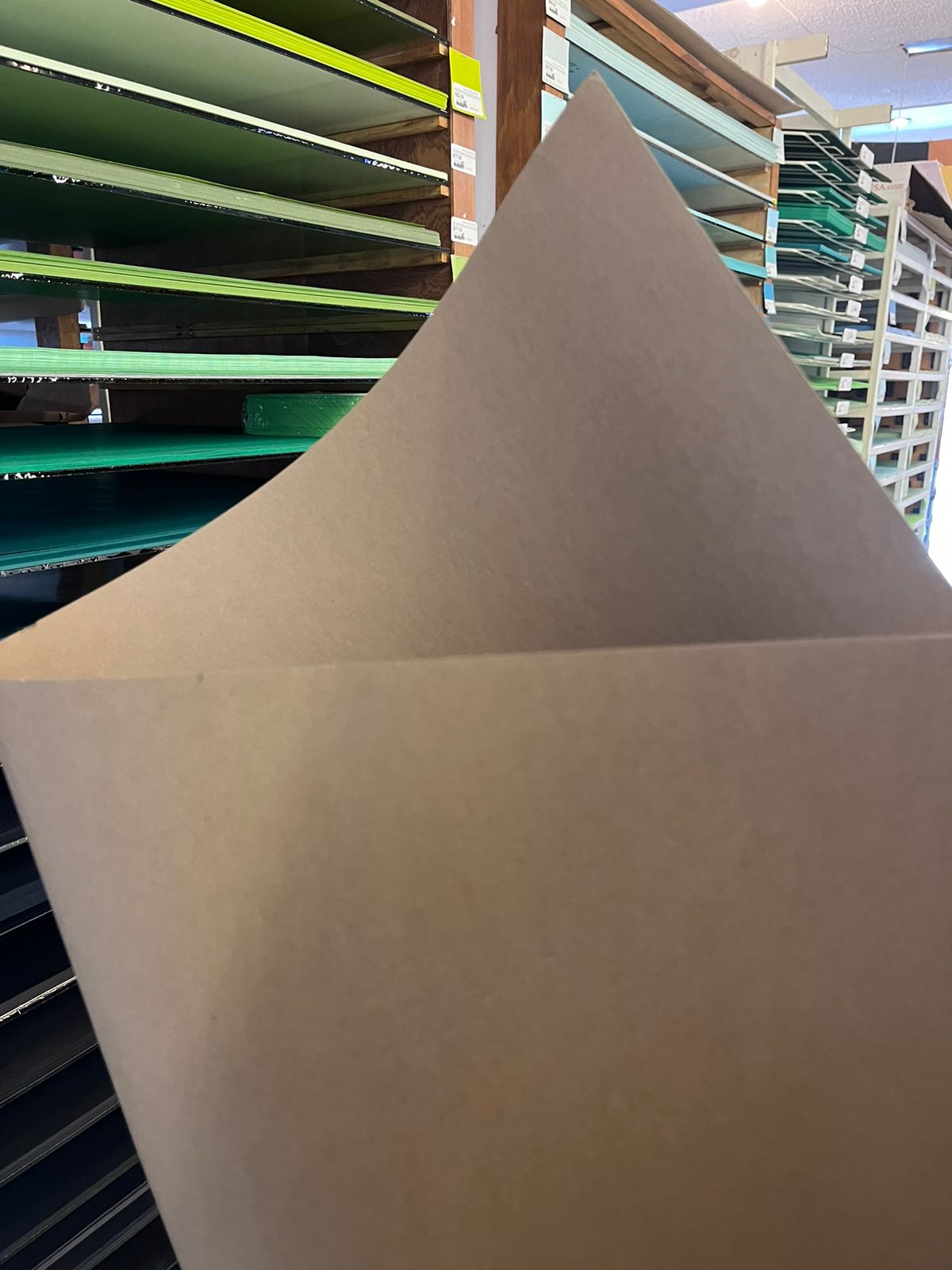 Caple plegadizo 0.5mm = 430 grs 90x125cm caras cafes