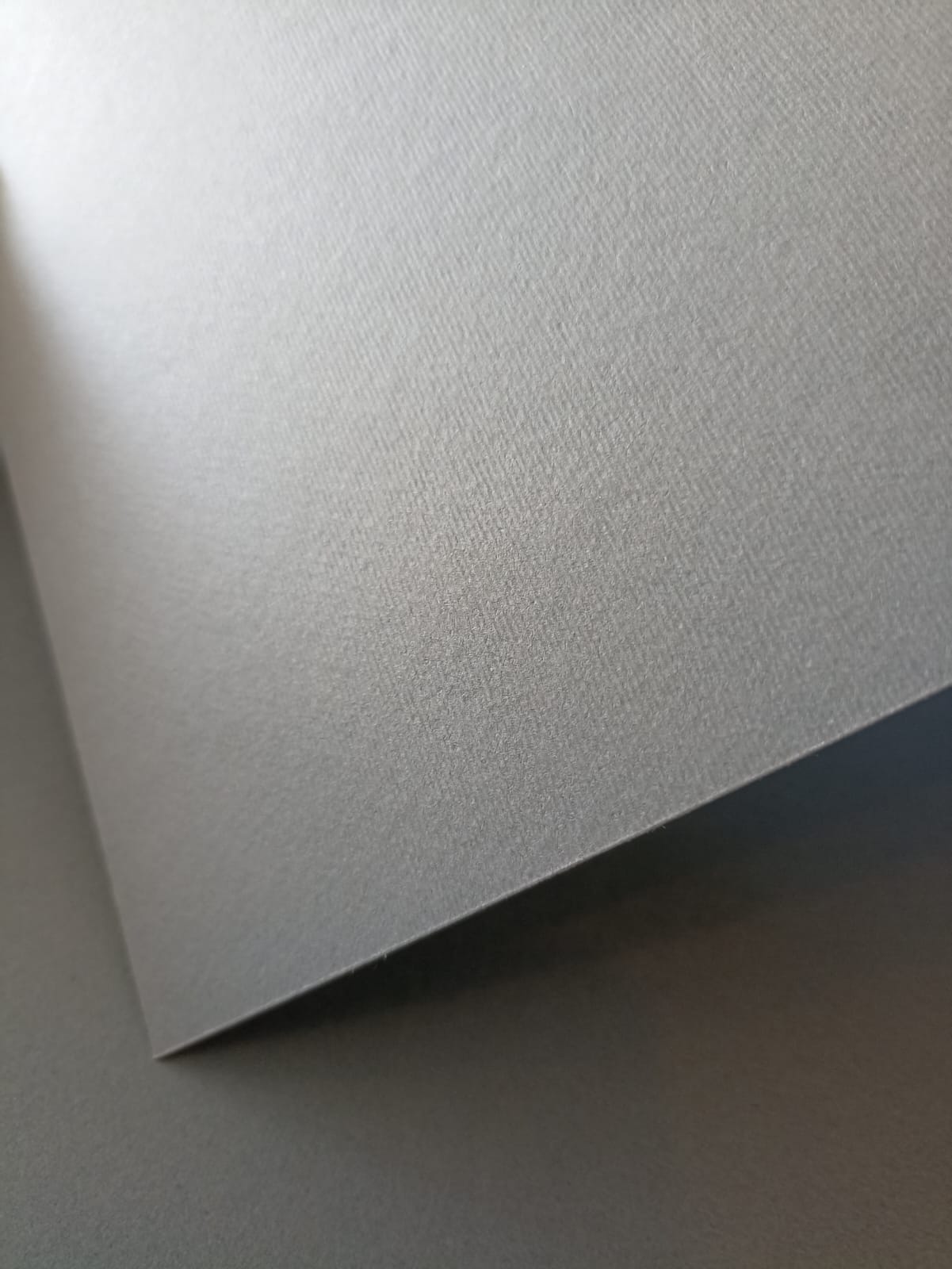 Cartulina Novart (Elle Erre) Gris Fierro 50X70 cm 220 gr