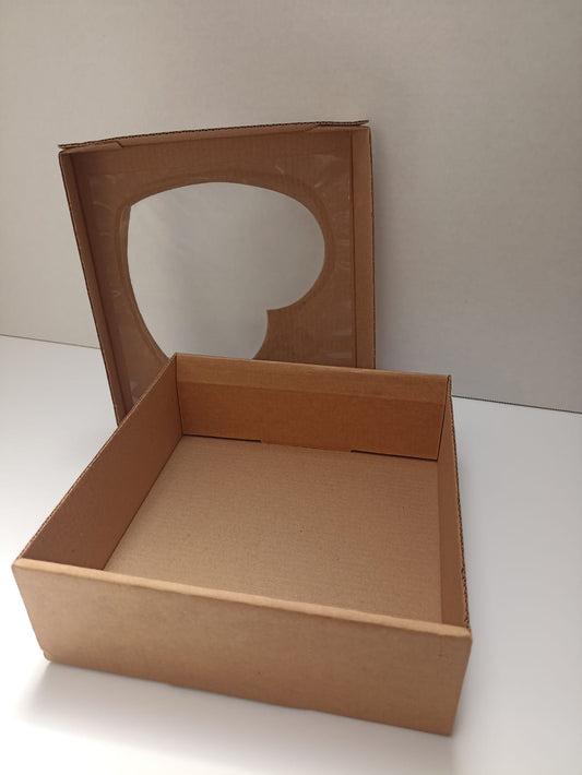 CAJA KRAFT CON TAPA DE CORAZON 20X20X7 CM