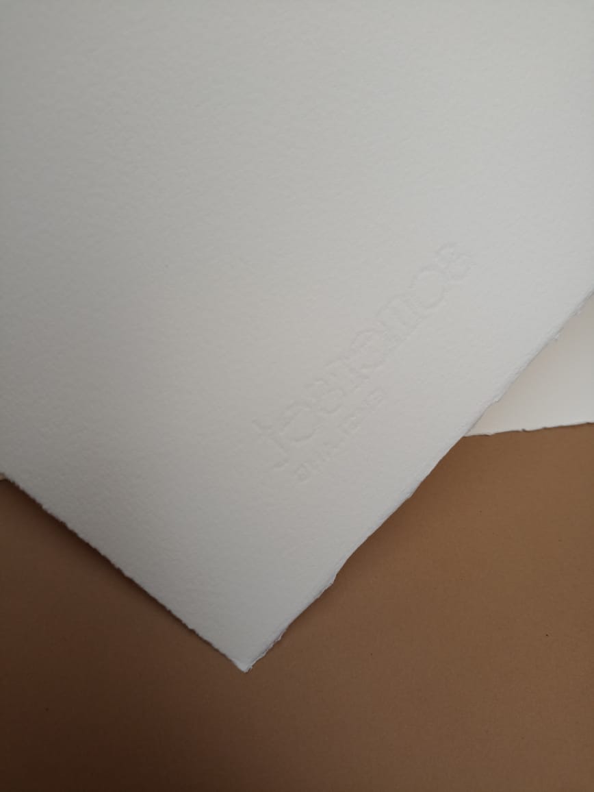 "Somerset" Velvet Soft white 250 Grs. 56X76Cm 100% Alg.