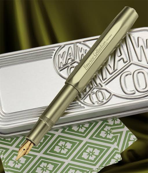 Pluma fuente KAWECO olivine