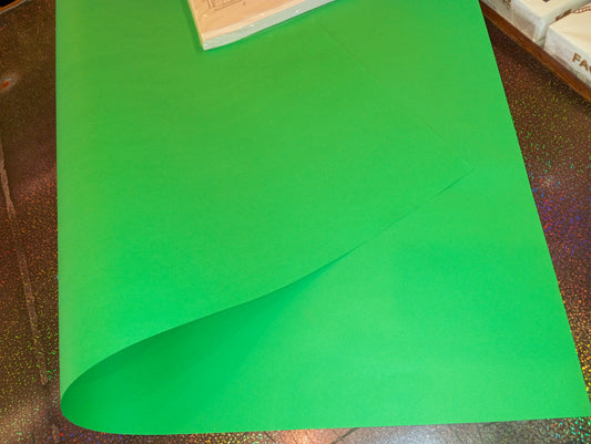Papel Astrobrights Gamma Green (Verde) 58X89 cm 90 gr 45 kg